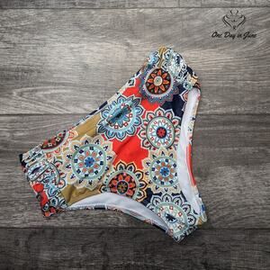 CharmLeaks Ruched Hip Bikini Bottom Size L